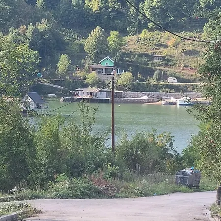 Hébergement de vacances Lagum